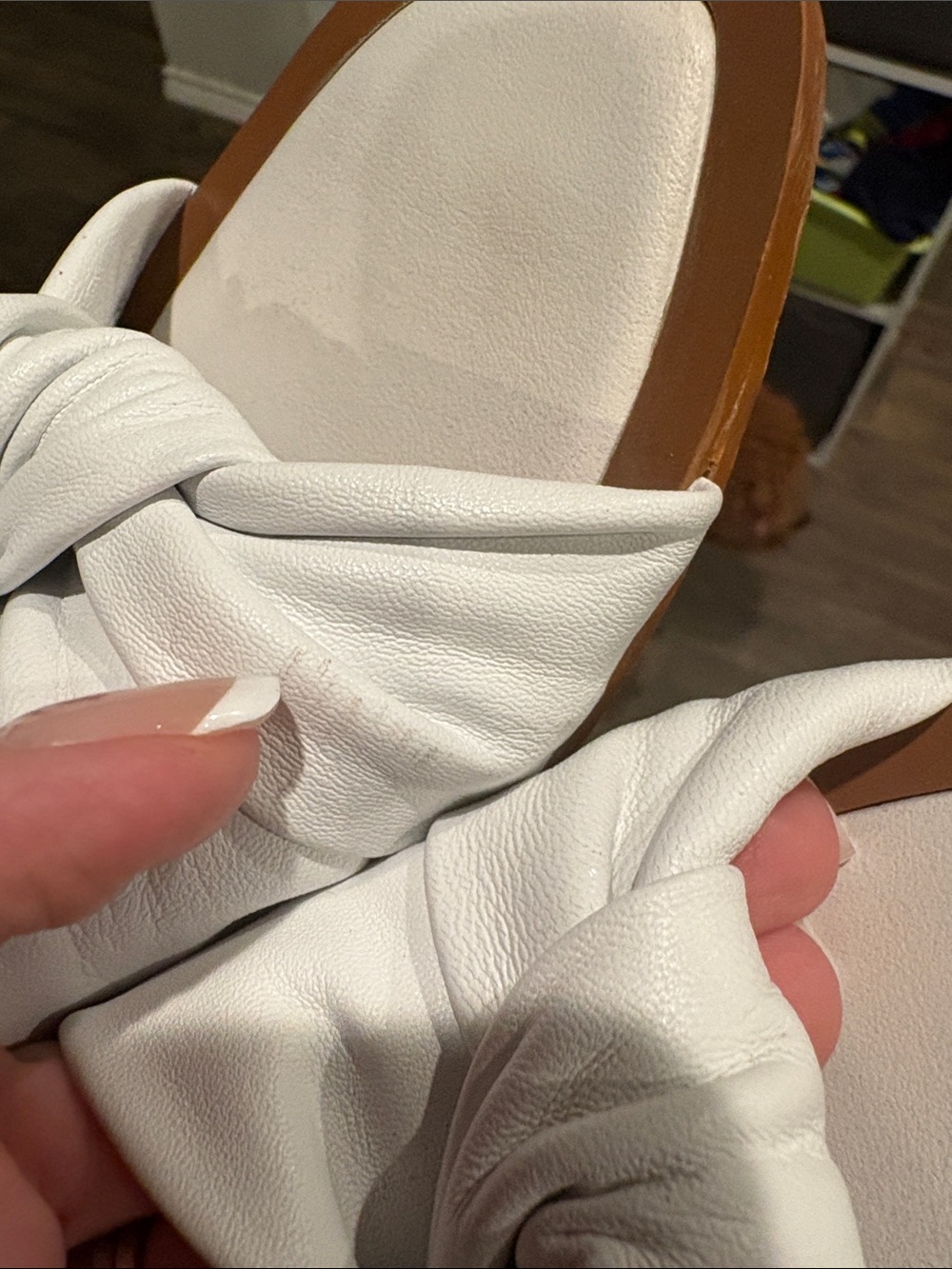 FREE in bundle LOFT White Knotted Slide Mules with Tan Trim 10 sandal - Picture 5 of 5